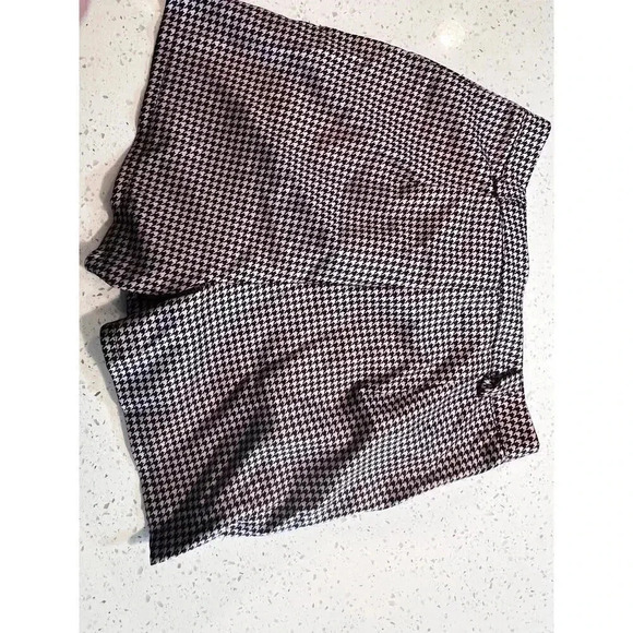 Missguided shorts tall black and pink houndstooth size 4 - Picture 6 of 6